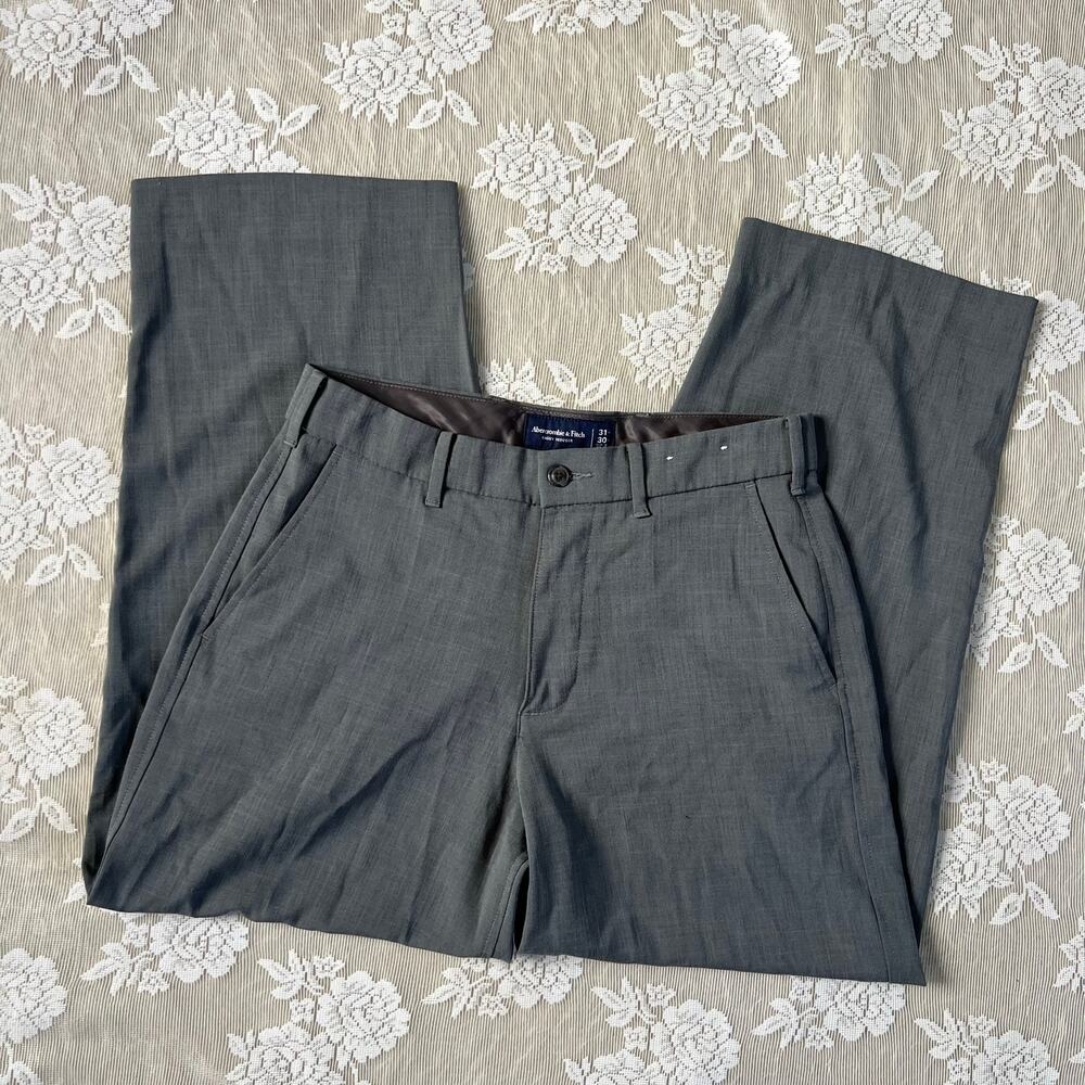 Abercrombie & Fitch Gray Baggy Trousers Size 31
